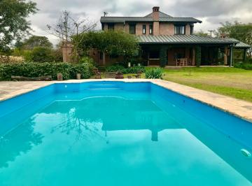 Casa de 7 ambientes, El Tipal · Salta - El Tipal - Casa 6 Dorm. con Parque y Piscina.