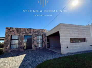 Casa de 5 ambientes, Malagueño · Casa Amoblada en Alquiler Tejas 4