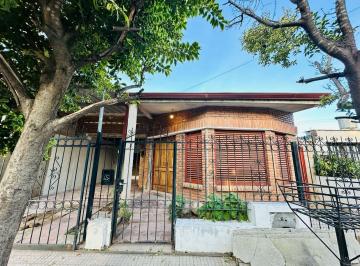 Casa de 5 ambientes, Córdoba · Casa en Alquiler Barrio Lamadrid