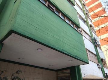 Frente edificio · Depto 3 Amb C/ Cochera y Baulera - Alem Esq. Sarmiento, Quilmes Centro