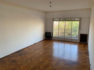 Departamento · 123m² · 4 Ambientes · Exclusivo Departamento de 4 Ambientes con Balcón en Olivos.
