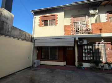 Casa de 4 ambientes, Tres de Febrero · Duplex en Venta 4 Ambientes en Martín Coronado