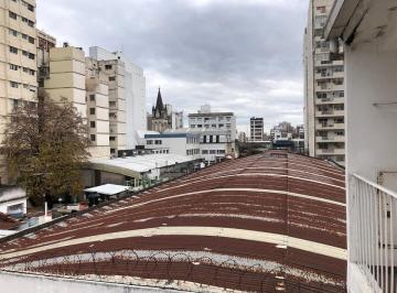 Edificio · 1200m² · 5 Cocheras · Edificio Comercial, Excelente Galpón (Mixtura 4), Entrada de Camiones Lujosa Vivienda