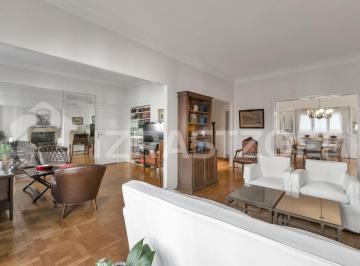 Departamento · 182m² · 5 Ambientes · Departamento en Venta en Recoleta. Cinco Ambientes, Al Frente