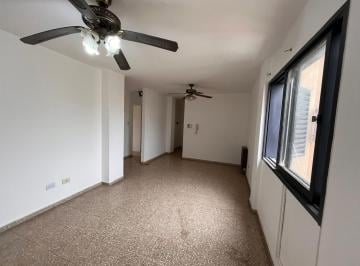 Foto · Alquiler Departamento Dos Dorm. Alberdi