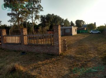Casa · 36m² · 2 Ambientes · Venta de Casa Sobre Amplio Lote con Mejoras en Moreno