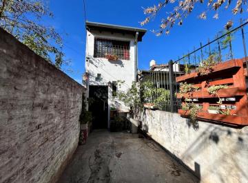 ZUN-ZUN-880_2 · Casa 3 Ambientes. | Joaquin V Gonzalez Al 1100