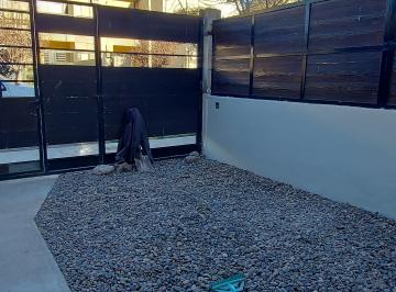 Casa de 3 ambientes, Neuquén · Dúplex con Entrada Para Auto Terrazas del Neuquén