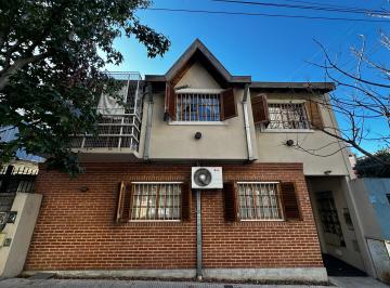 PH de 4 ambientes, Belgrano · Excelente Oportunidad! PH 4 Amb. Apto Crédito