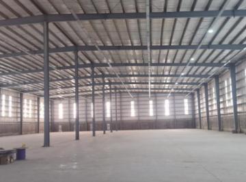 Bodega-Galpón · 9700m² · Galpón en Alquiler Campana