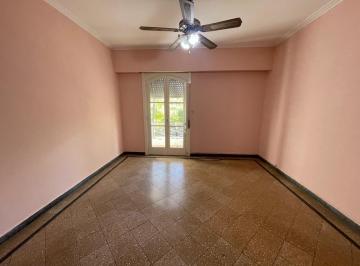 Departamento · 60m² · 4 Ambientes · 11 Entre 66 y 67