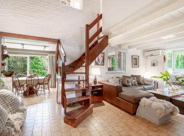 Living · Casa en Venta en Campo Chico Country Club