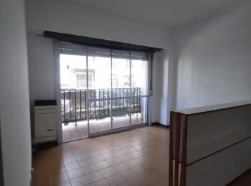 Departamento · 30m² · 1 Ambiente · Alquiler Dpto 1 Amb. Zoona Guemes, Al Frente, con Balcon, Excelente Estado