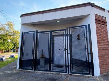 VCO-VC1-84_2 · Casa en Venta 4 Ambientes en Castelar