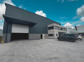 Bodega-Galpón · 1710m² · 4 Ambientes · 6 Cocheras · Nave Industrial / Galpon / Deposito 1710 m² Alquiler en Carlos Spegazzini Polo Industrial Ezeiza