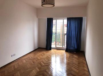 Departamento · 54m² · 3 Ambientes · Alquiler Departamento de 3 Ambientes - Floresta
