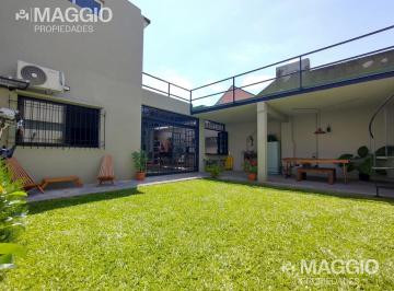 Casa · 208m² · 3 Ambientes · 1 Cochera · Venta Casa 3 Ambientes Haedo