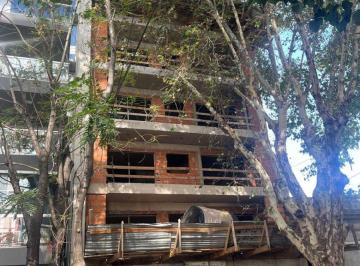 Departamento de 4 ambientes, Villa Luro · V. Luro. Dante 172. Piso 4 Ambientes Frente Balcon en Construccion
