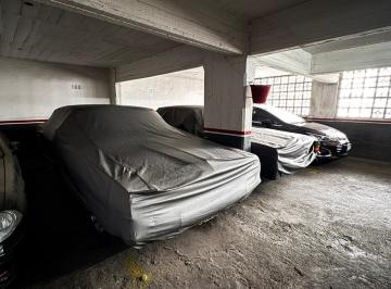 Garage · 10m² · Venta Cochera Cubierta Caballito