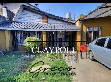 Casa · 70m² · 3 Ambientes · 1 Cochera · Av Lacaze Apta Credito