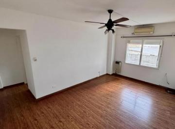 Departamento · 45m² · 2 Ambientes · Departamento en Alquiler - 1 Dormitorio 1 Baño - Villa Luro