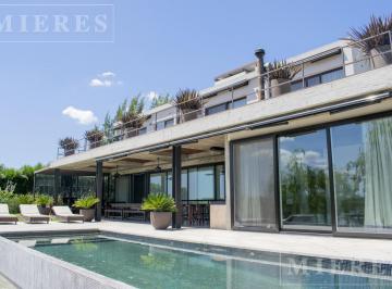 Casa · 380m² · 5 Ambientes · 2 Cocheras · Casa en Alquiler Amoblado en El Canton Barrio Islas