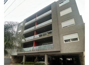 Departamento · 94m² · 3 Ambientes · 2 Cocheras · Excelente 3 Ambientes, Balcón, Cocheras y Baulera Villa Luro
