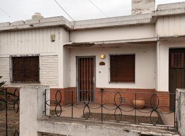 Casa · 250m² · 7 Ambientes · 1 Cochera · Casa en Venta Villa El Libertador