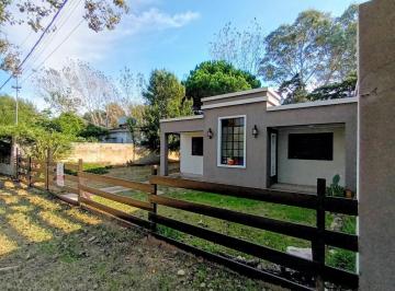 Casa de 5 ambientes, Aguas Verdes · Aguas Verdes, Casa en Venta.
