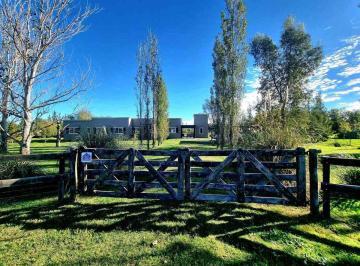 Casa · 194m² · 4 Ambientes · 2 Cocheras · Venta Casa 5 Ambientes Estancia Las Lilas Lujan
