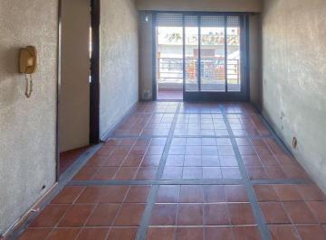 Departamento · 64m² · 3 Ambientes · Departamento Dos Dorm. con Balco y Patio