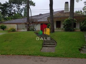 Foto1 · Hermosa y Amplia Casa en Mansa en Venta