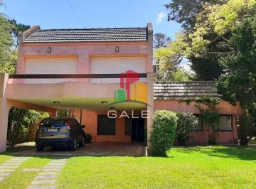 Foto1 · Casa de 4 Dorm. en Venta en Playa Mansa, Punta del Este