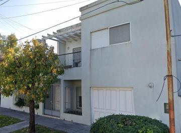 Casa · 280m² · 5 Ambientes · 3 Cocheras · Excelente Casa Gran Categoría Haedo Norte
