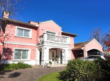 VCO-VCO-1056_2 · Casa en Venta 6 Ambientes Bella Vista