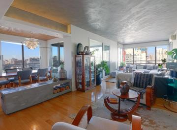 Departamento · 167m² · 6 Ambientes · 1 Cochera · Departamento en Palermo Torre Piso Alto! - Proximamente Fotos!