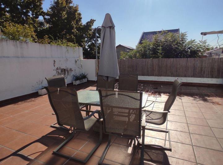 Casa · 279m² · 5 Ambientes · 1 Cochera