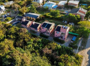 Casa · 350m² · 19 Ambientes · Complejo de 6 Cabañanas en Venta en Vaqueros