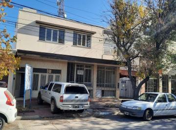 PH · 336m² · 12 Ambientes · 1 Cochera · Vendo Edificio Céntrico Usos Múltiples San Rafael