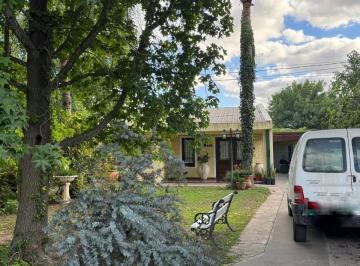 Casa · 150m² · 8 Ambientes · 2 Cocheras · Venta Casa 3 Dorm Zona Oeste Muy Buen Estado
