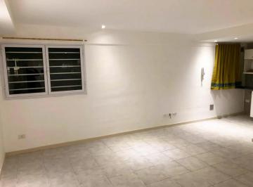 PH · 27m² · 1 Ambiente · 1 Cochera · PH 1 Ambiente Al Frente con Espacio de Cochera Oportunidad!