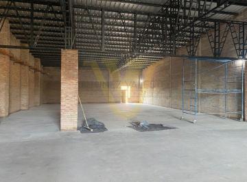 Bodega-Galpón , Córdoba · Alquilo 600 m² Cub. en Los Boulevares Patron Ivb (Ga 315)