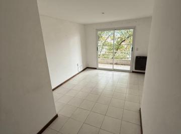 PH · 35m² · 2 Ambientes · 1 Cochera · Alquiler PH con Cochera