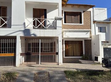 Casa · 78m² · 3 Dormitorios · 1 Cochera · Casa en Villa María