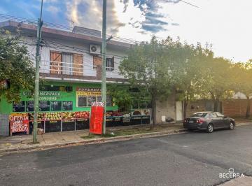 Departamento · 130m² · 3 Ambientes · 1 Cochera · Venta en Block Local de 130 m² Más Departamento 3 Amb en Villa Club