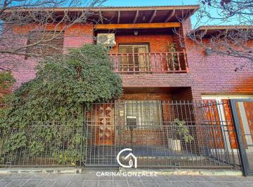 Casa · 7 Ambientes · 2 Cocheras · Casa en Venta de 5 Dorm. en Cipolletti