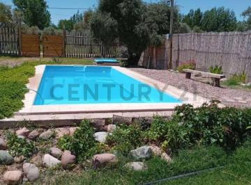 Terreno · 750m² · Venta – Terreno con Quincho y Pileta en Maipú