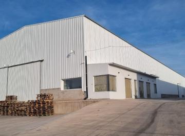 Bodega-Galpón · 1700m² · Galpón en Alquiler
