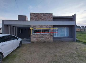 Casa · 105m² · 3 Ambientes · En Venta Hermosa Casa de 3 Ambientes en General Madariaga