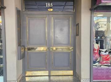 Oficina comercial · 85m² · 5 Ambientes · Oficina en Venta Sobre Av Colón, Ciudad de Mendoza.